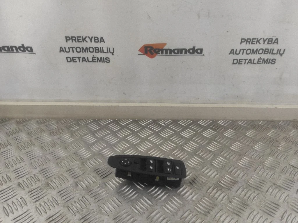 Elektrinių langų jungtukas