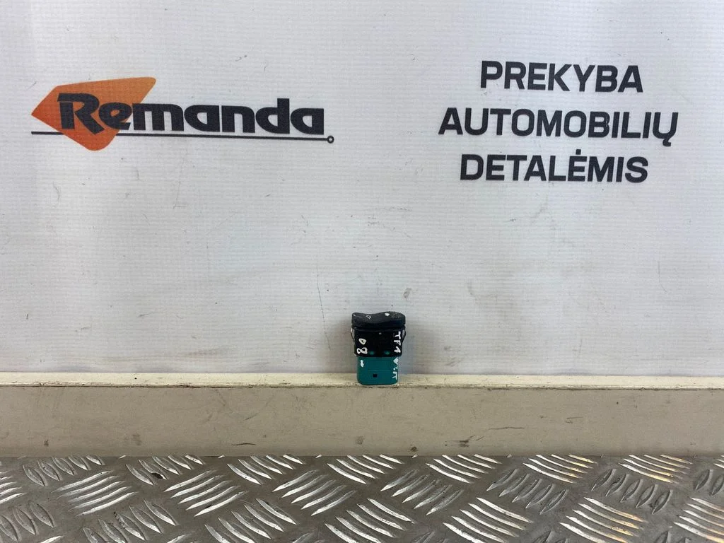 Elektrinių langų jungtukas