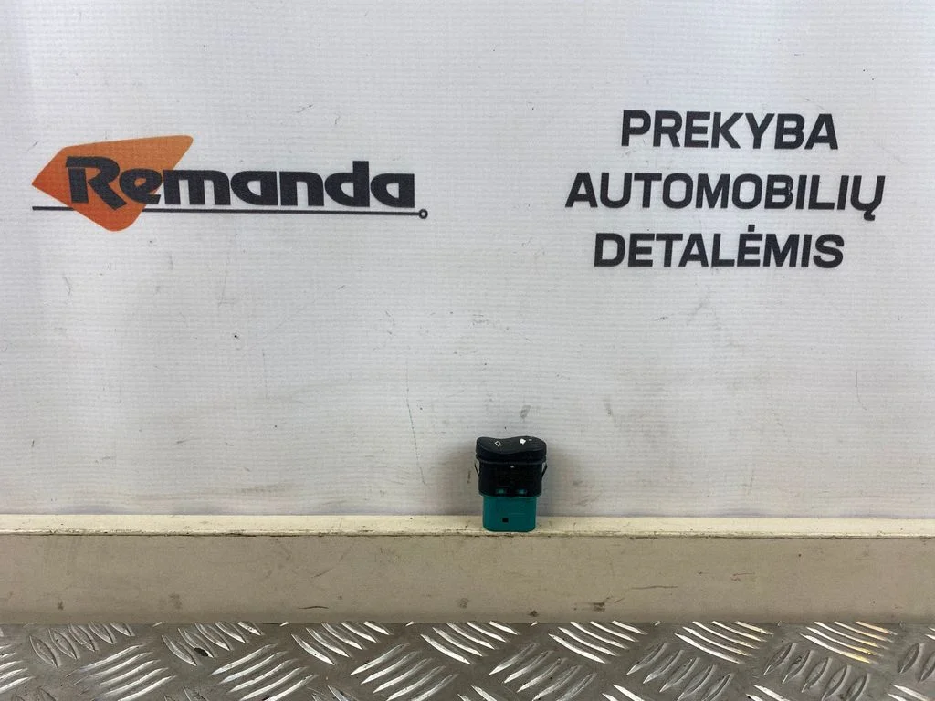 Elektrinių langų jungtukas