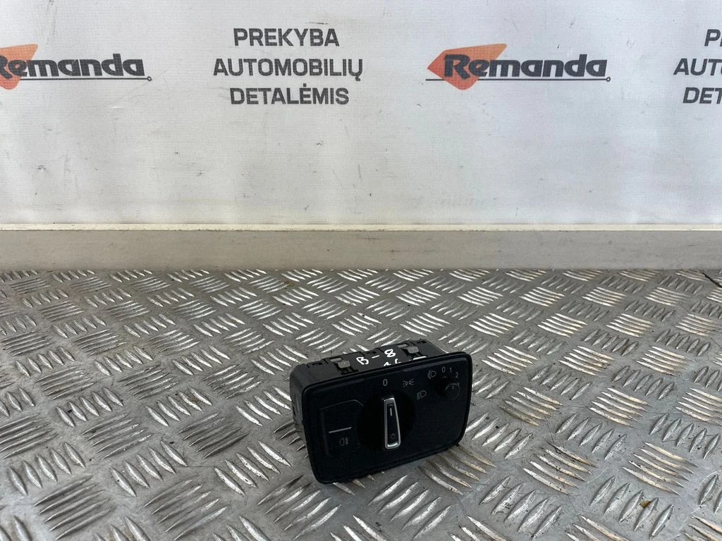 Przełącznik świateł 3G0941633C