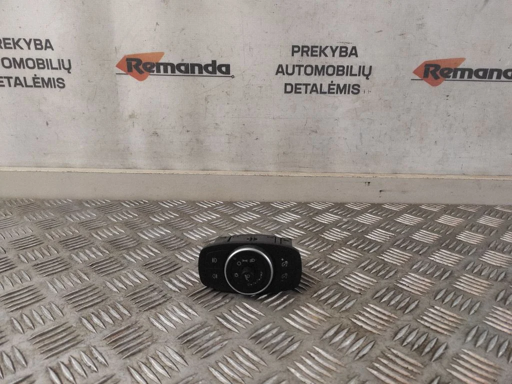 Šviesų jungtukas