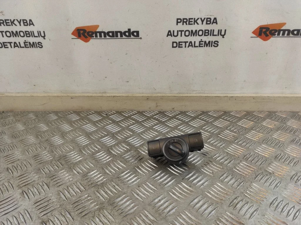 Przełącznik świateł 3D0941531