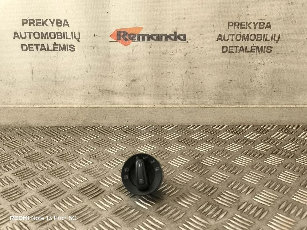 Šviesų jungtukas