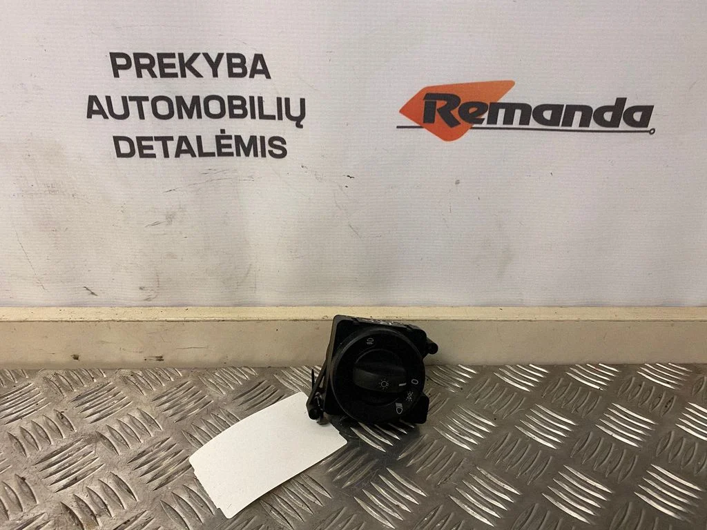 Przełącznik świateł A9065450104
