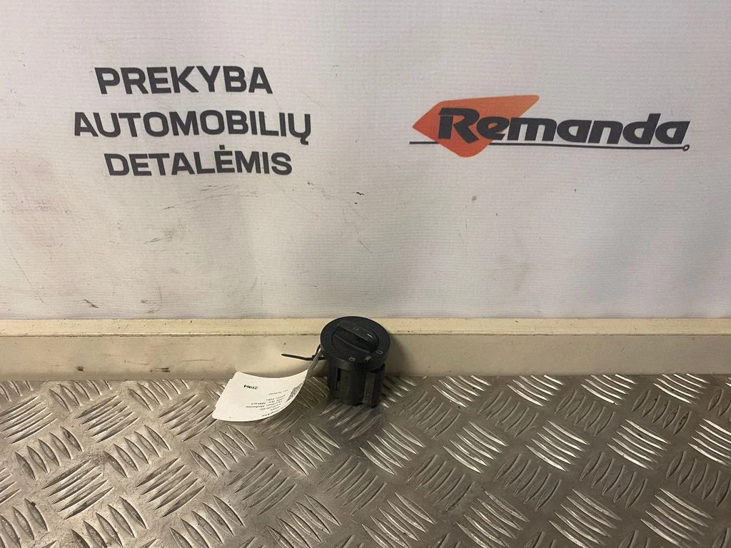 Gaismu slēdzis 549391011