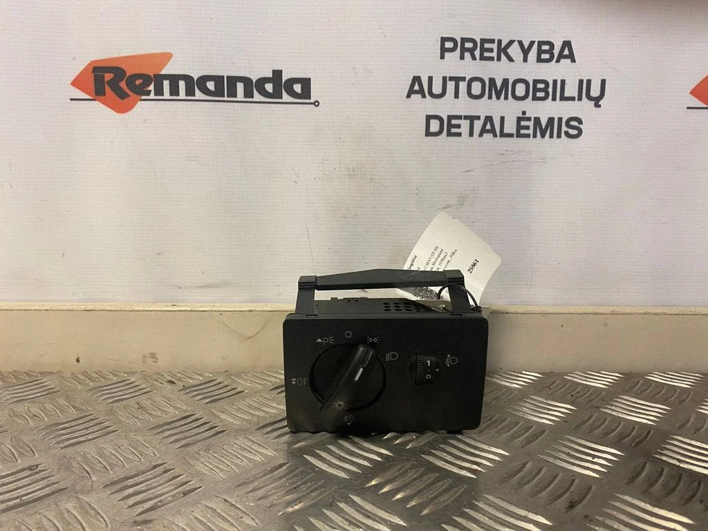Šviesų jungtukas