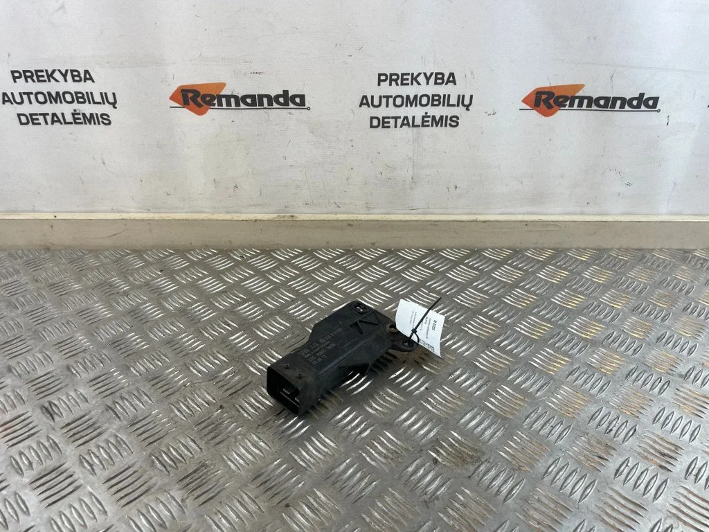 Aušinimo ventiliatoriaus rėlė