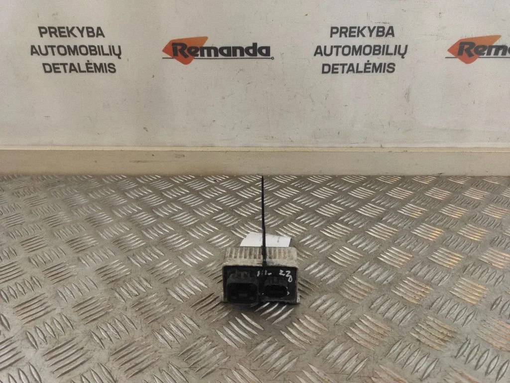 Žvakių pakaitinimo rėlė