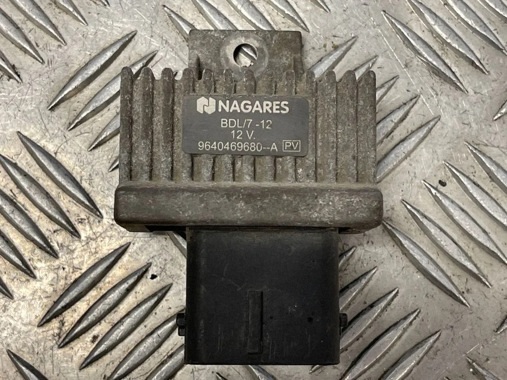 Glow plug pre-heat relay 9640469680A