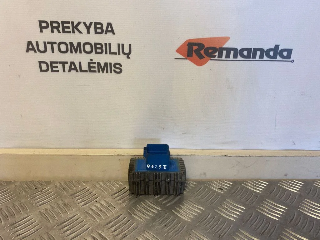 Kvēlsveču priekšuzsildes relejs 55353011