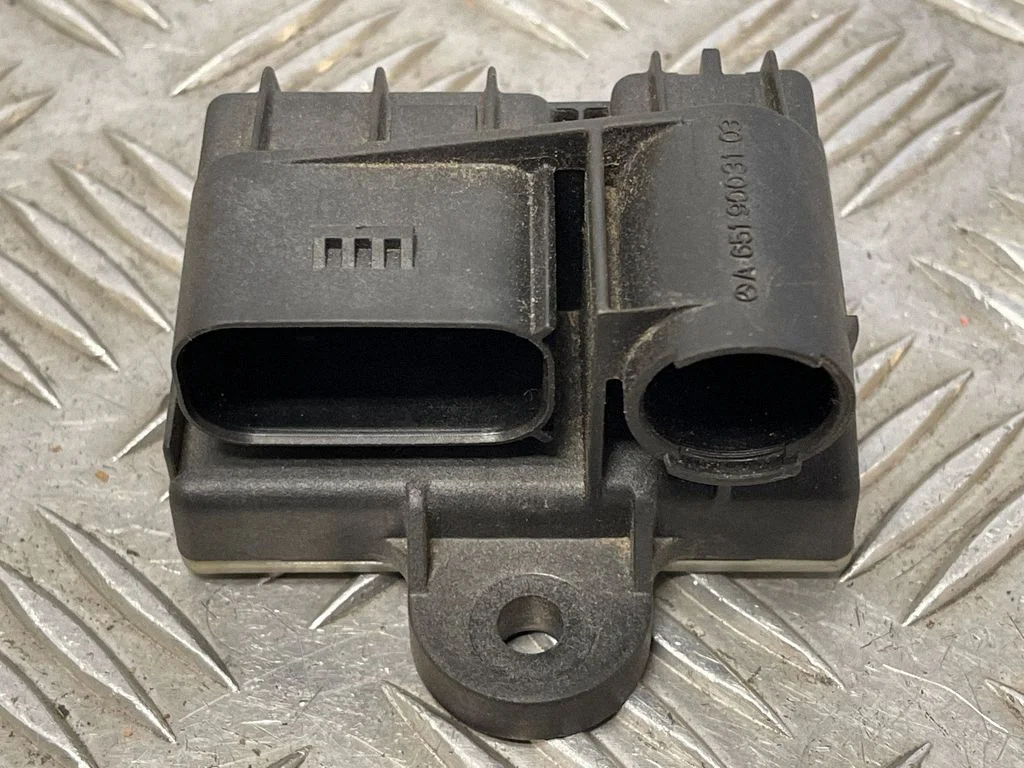 Glow plug pre-heat relay – Mercedes-Benz GLC-Class C253 (2016-)