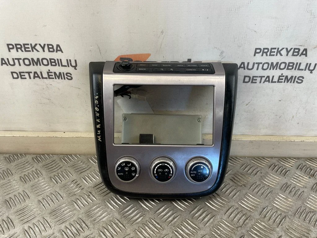 Gaisa kondicioniera/klimata/sildītāja vadības bloks (salonā) – Nissan Murano Z50 (2002-2008)