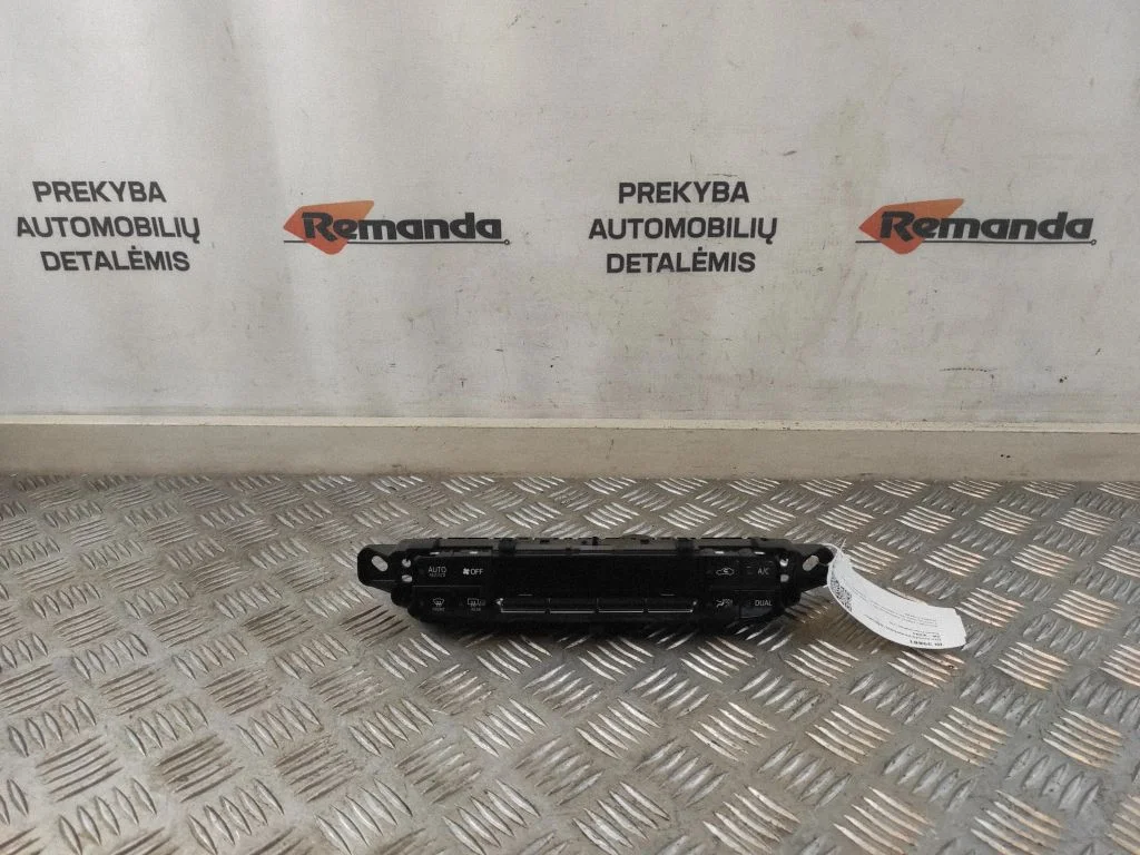 Gaisa kondicioniera/klimata/sildītāja vadības bloks (salonā) 5590047220