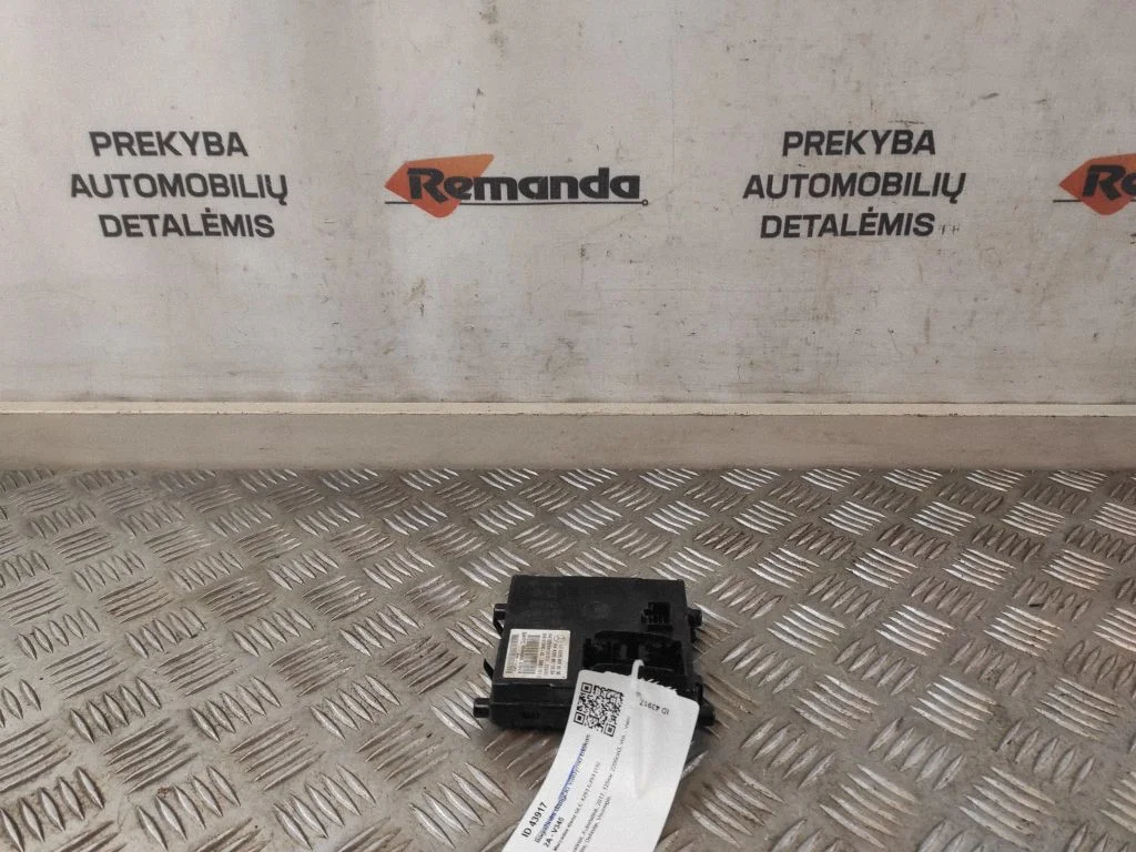 Gaisa kondicioniera/klimata/sildītāja vadības bloks (salonā) A2059009230