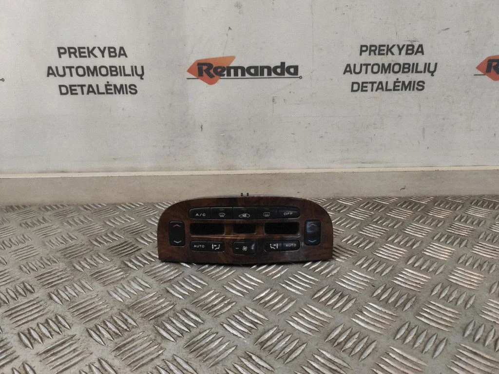 Gaisa kondicioniera/klimata/sildītāja vadības bloks (salonā) 96295526