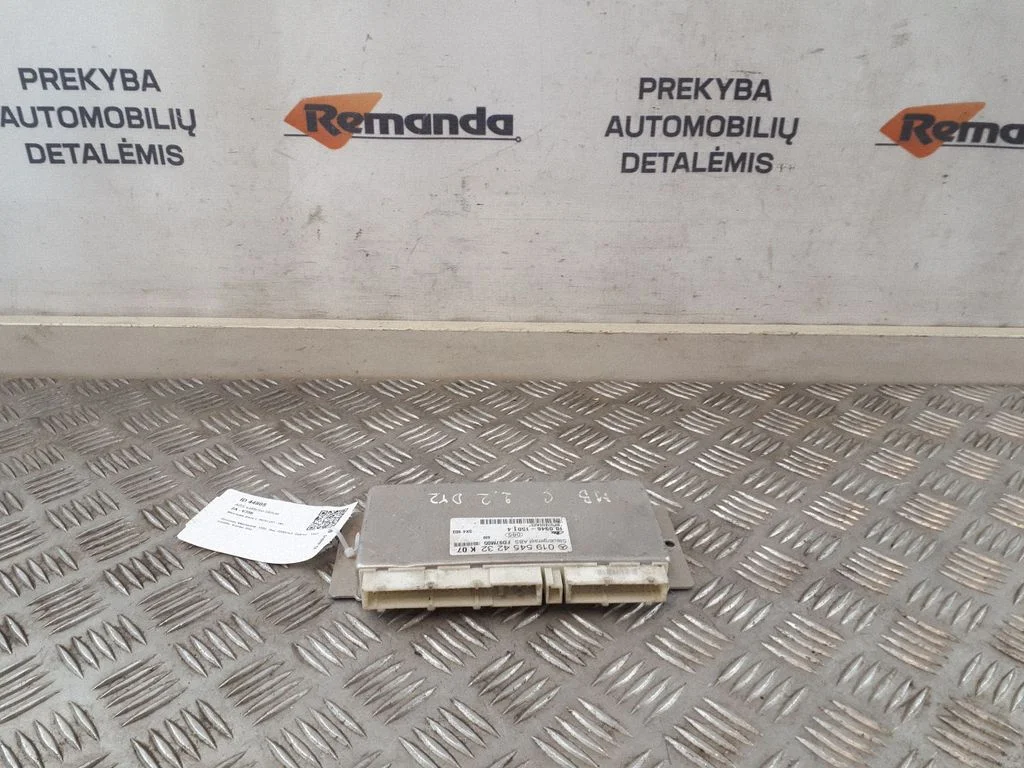 ABS valdymo blokas