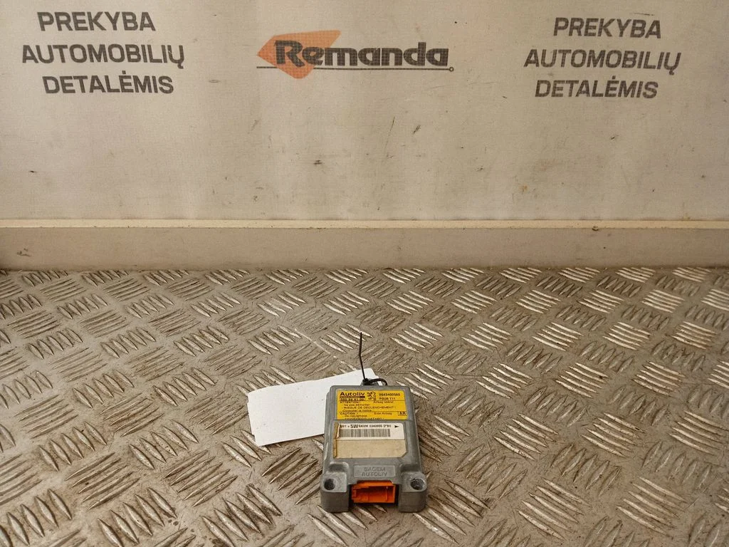 Airbag control unit/module