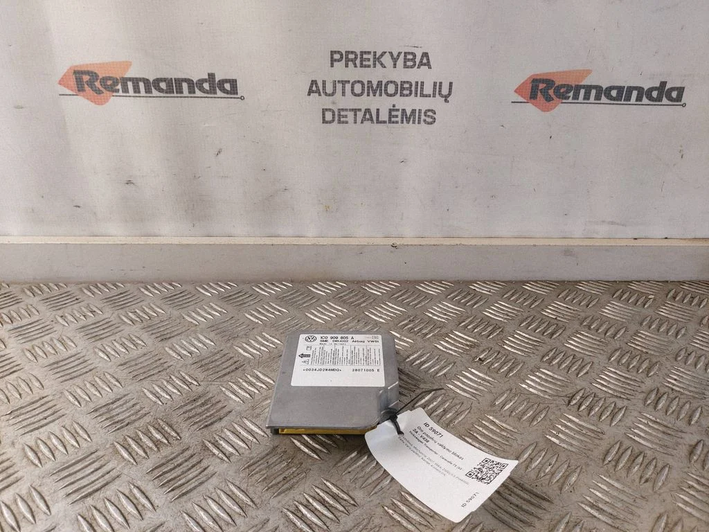 Airbag control unit/module 1C0909605A