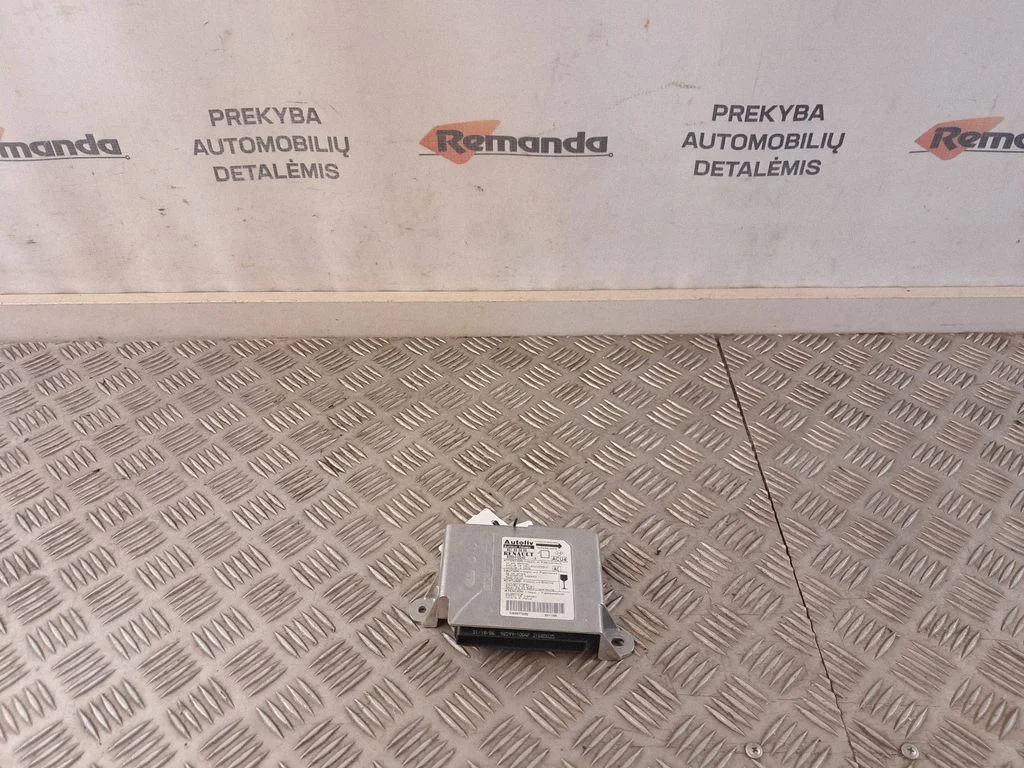 Drošības spilvenu vadības bloks 607993600