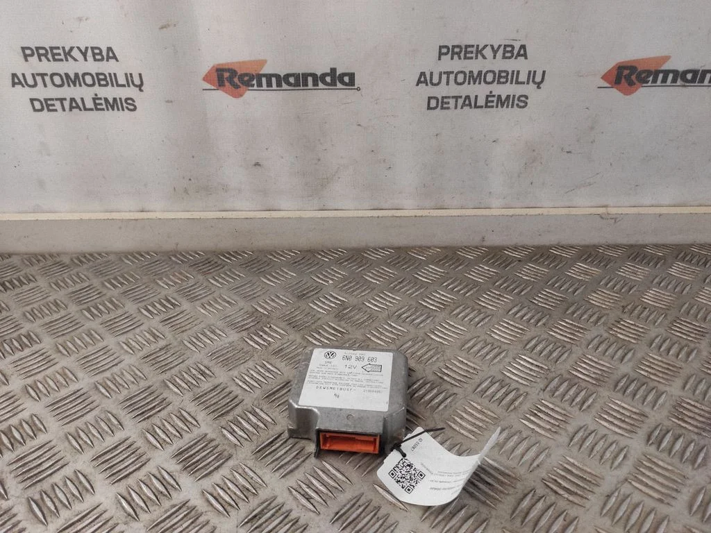 Drošības spilvenu vadības bloks 6N0909603