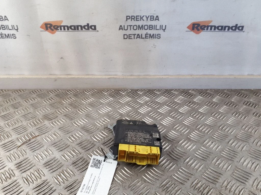 Airbag control unit/module – Mercedes-Benz C-Class W205 (2014-2021)