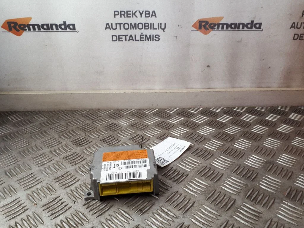 Drošības spilvenu vadības bloks 0285001373