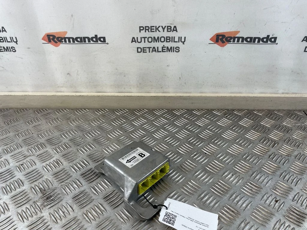 Airbag control unit/module W2T80274