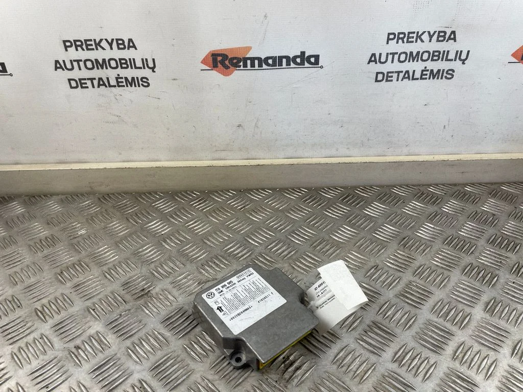 Drošības spilvenu vadības bloks 1T0909605