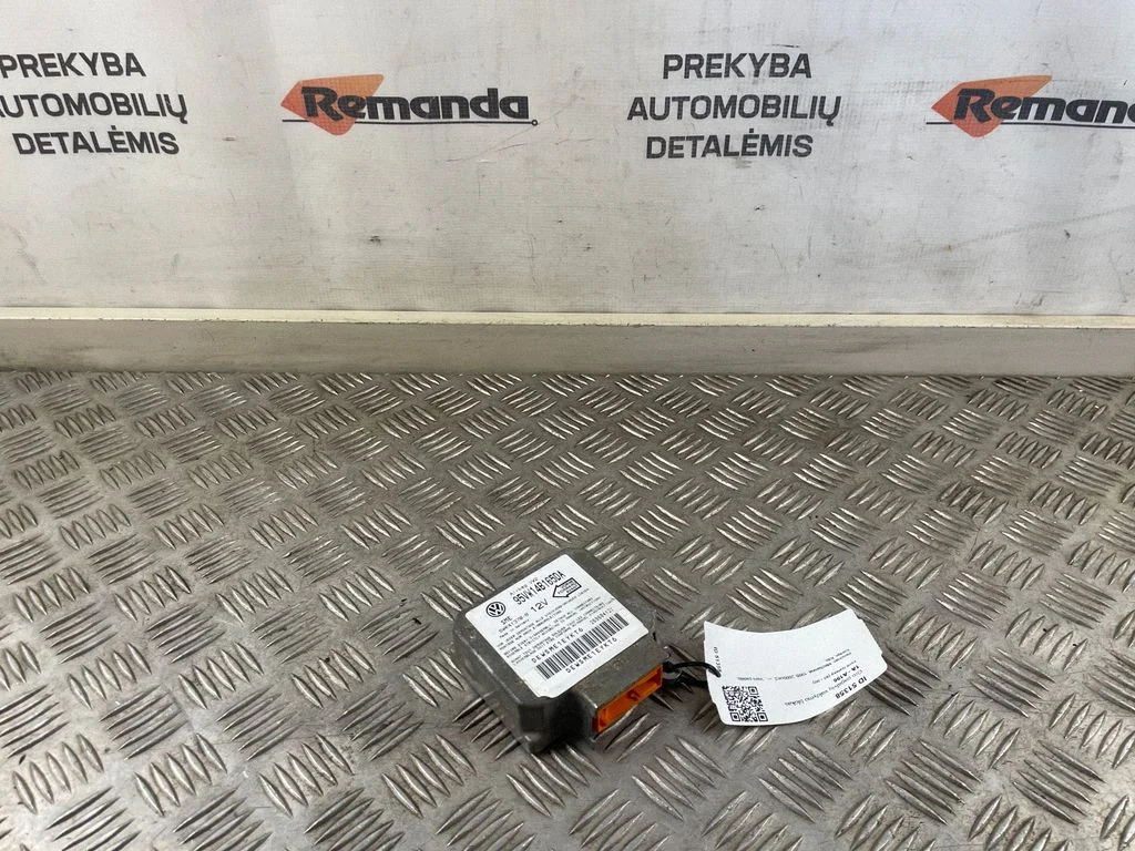 Drošības spilvenu vadības bloks 95VW14B165DA