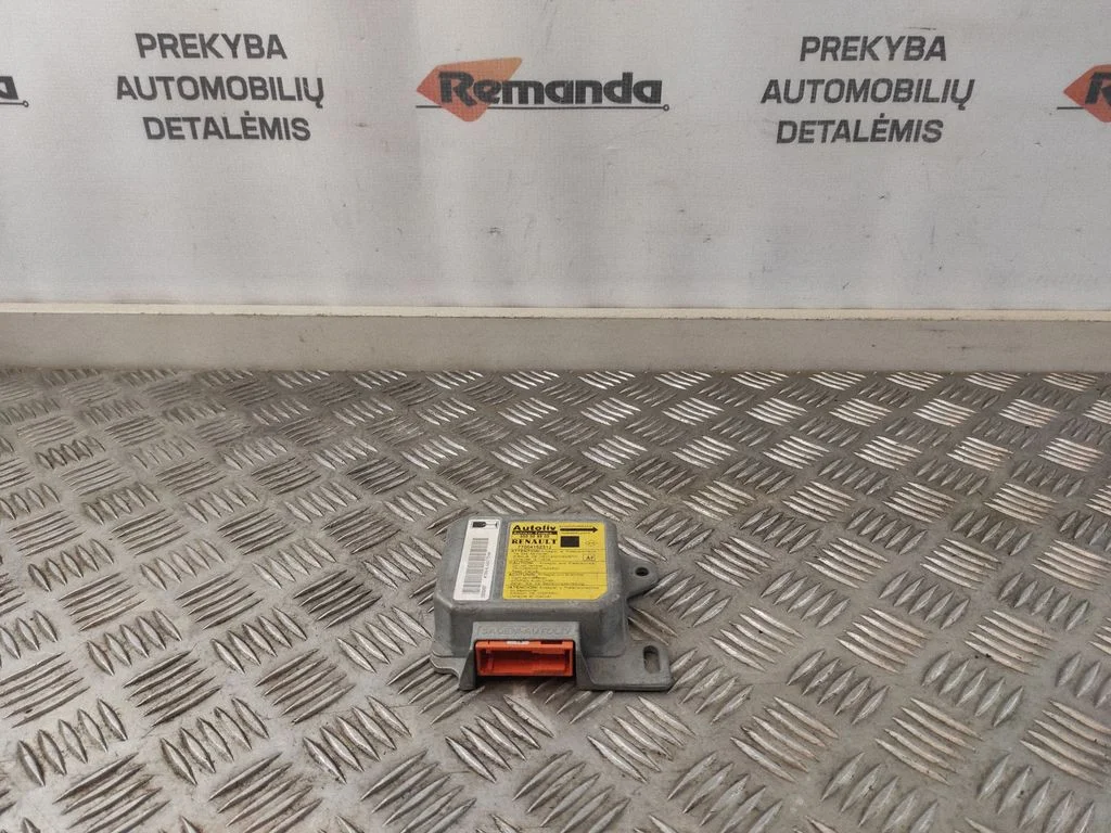 Airbag control unit/module – Renault Scenic I (1996-2003)