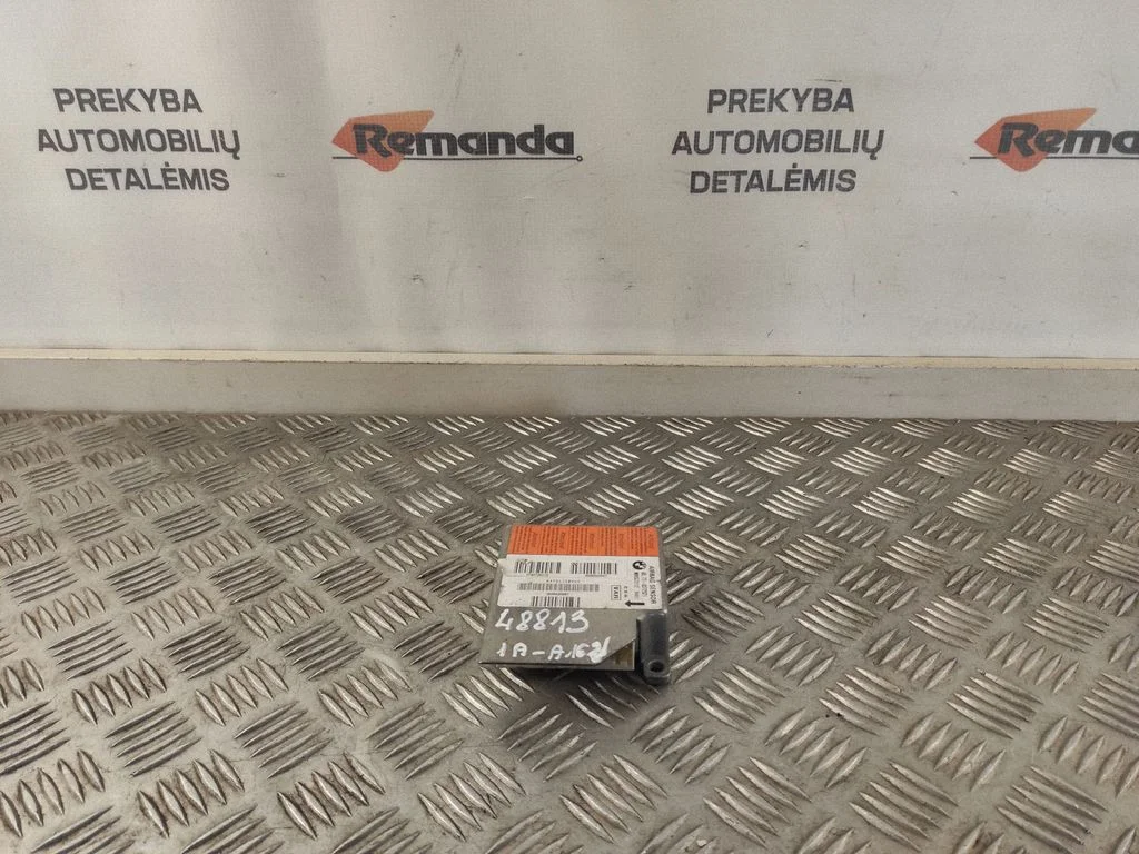 Drošības spilvenu vadības bloks 65778372521