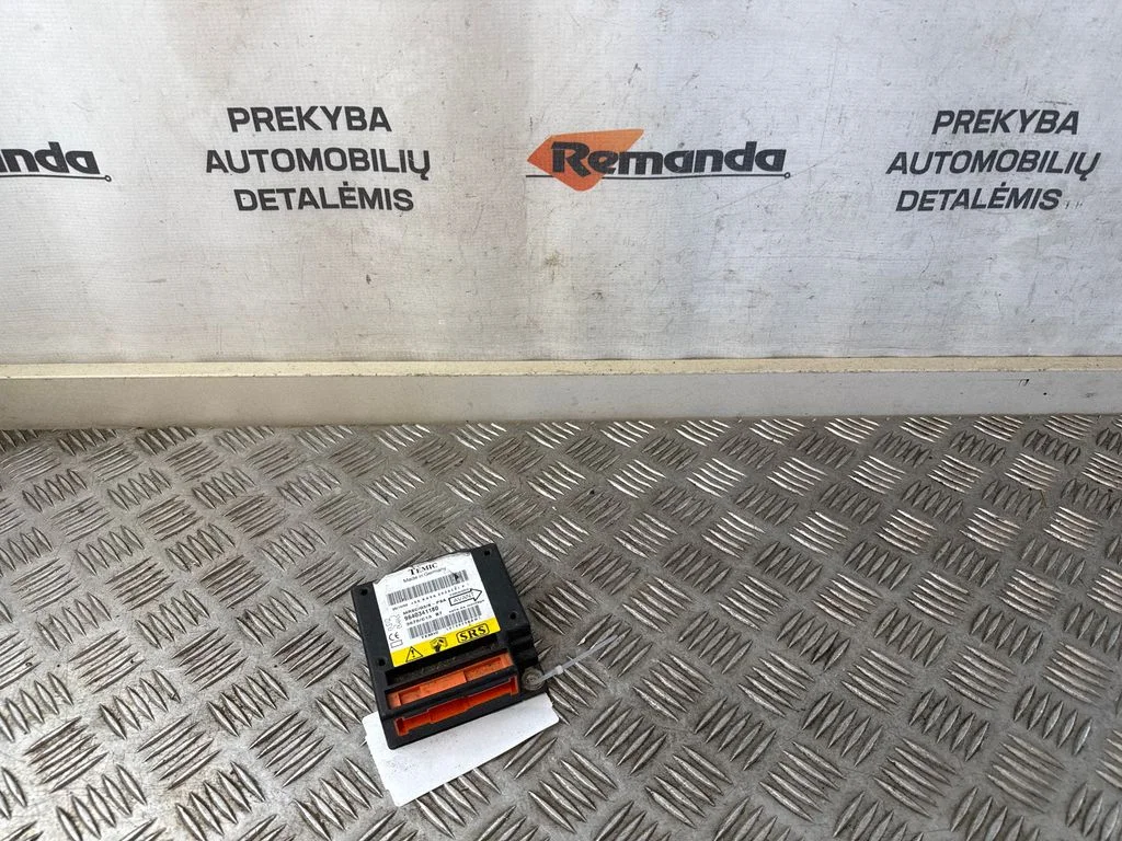 Drošības spilvenu vadības bloks