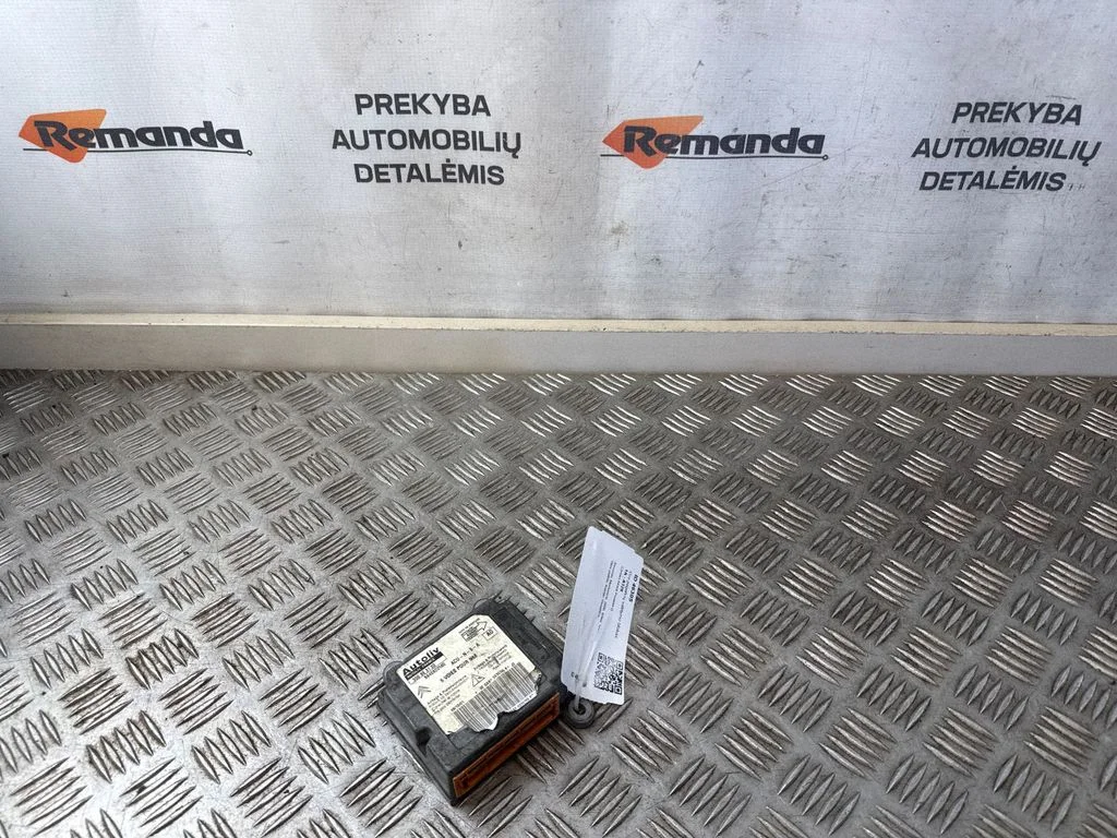 Drošības spilvenu vadības bloks 550893100