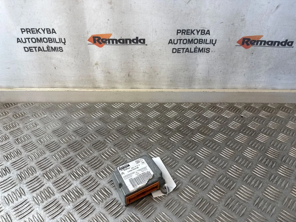 Drošības spilvenu vadības bloks 9640822580
