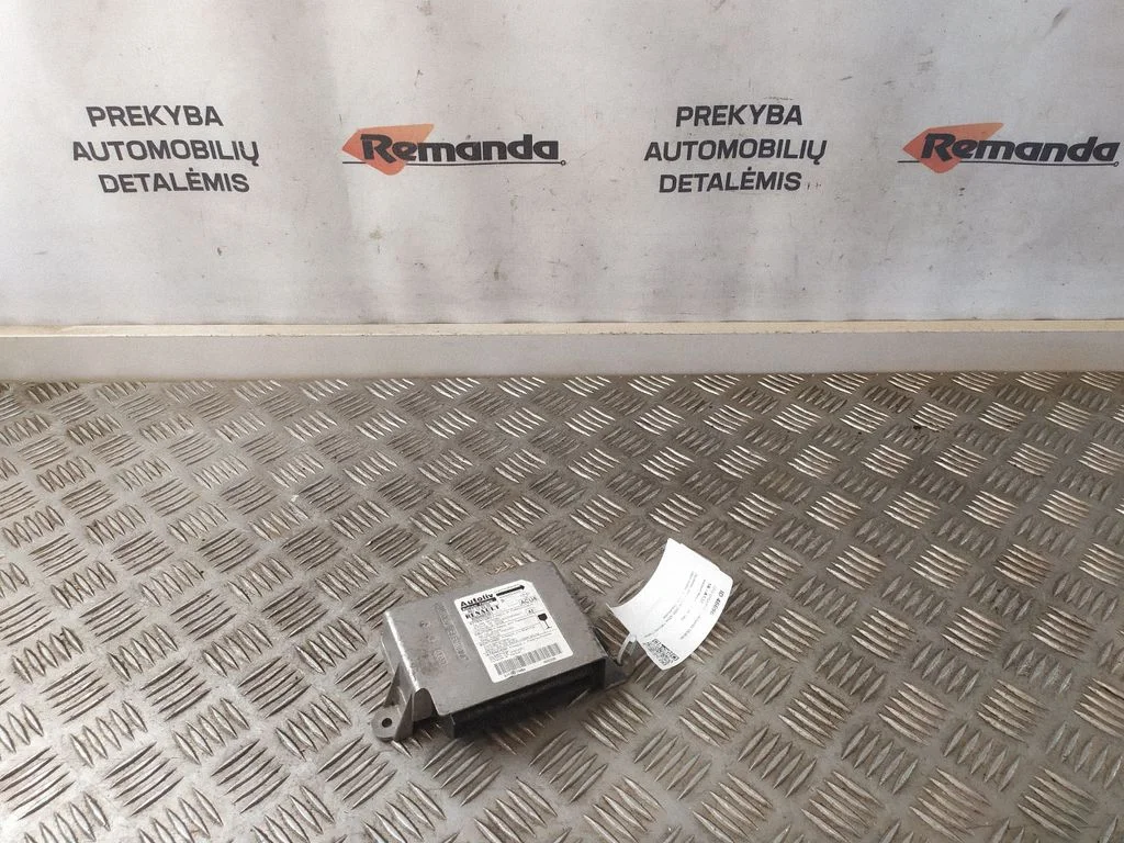 Drošības spilvenu vadības bloks – Renault Megane II (2006-2008)