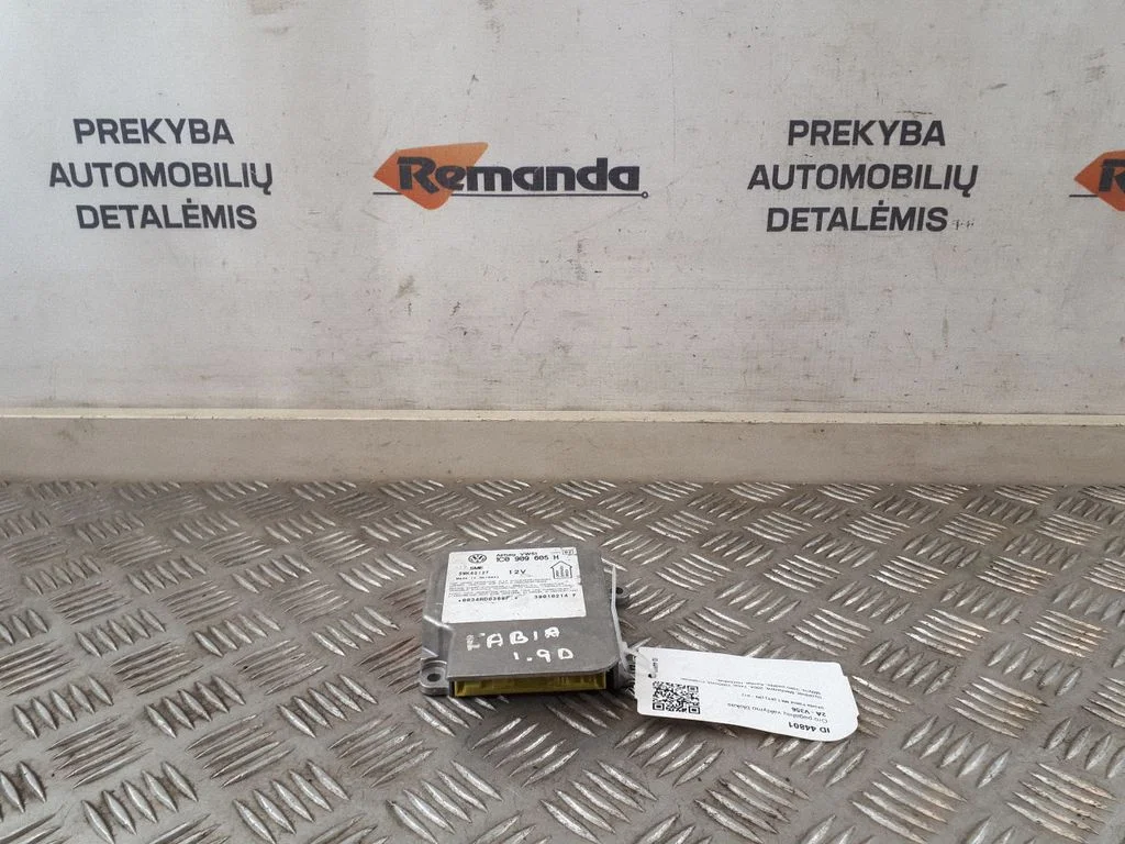 Drošības spilvenu vadības bloks 1C0909605H