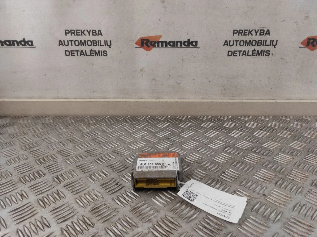 Airbag control unit/module – Audi A3 S3 8L (1996-2003)