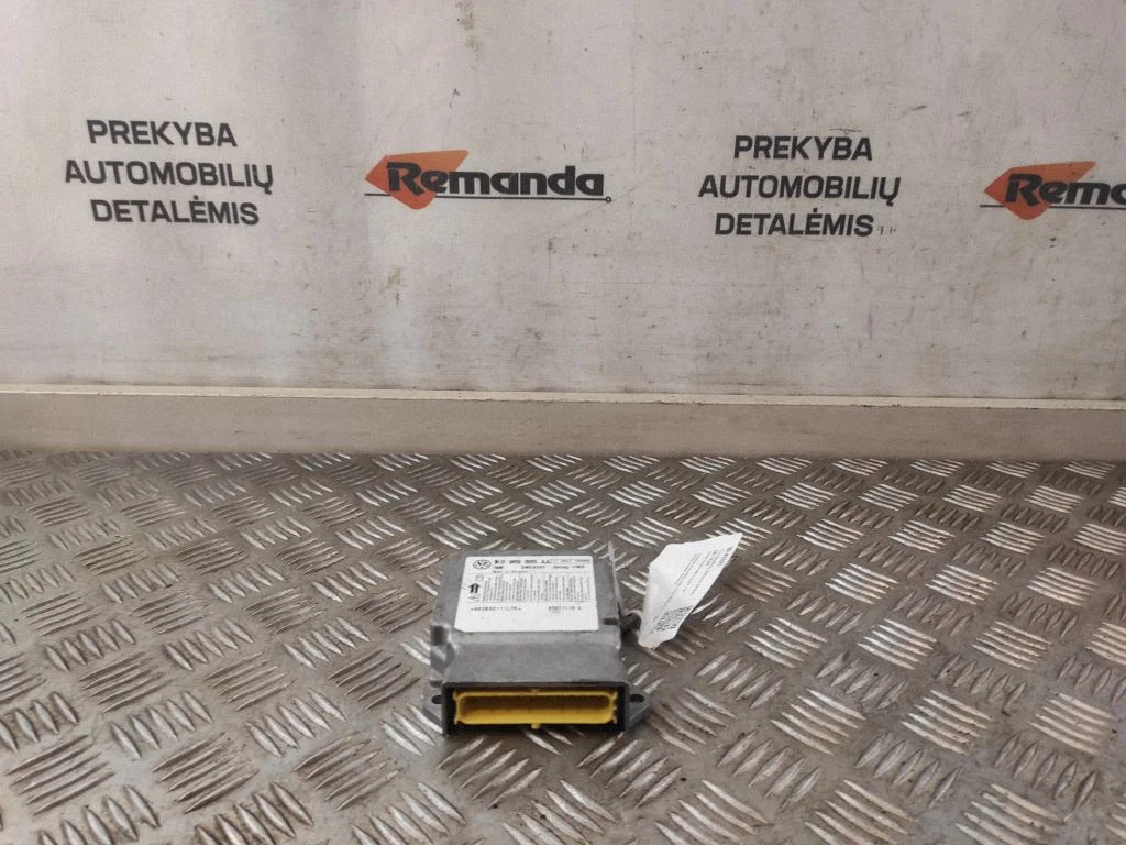 Sterownik poduszek powietrznych 1K0909605AA