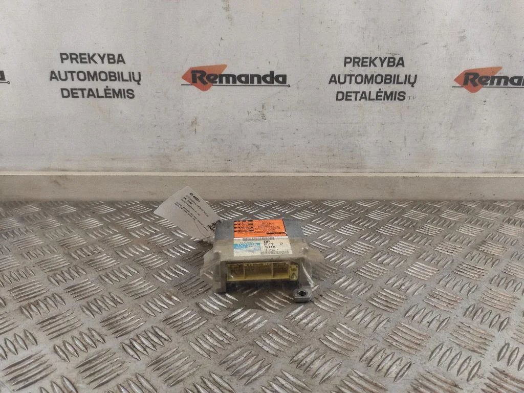 Drošības spilvenu vadības bloks 8917044050