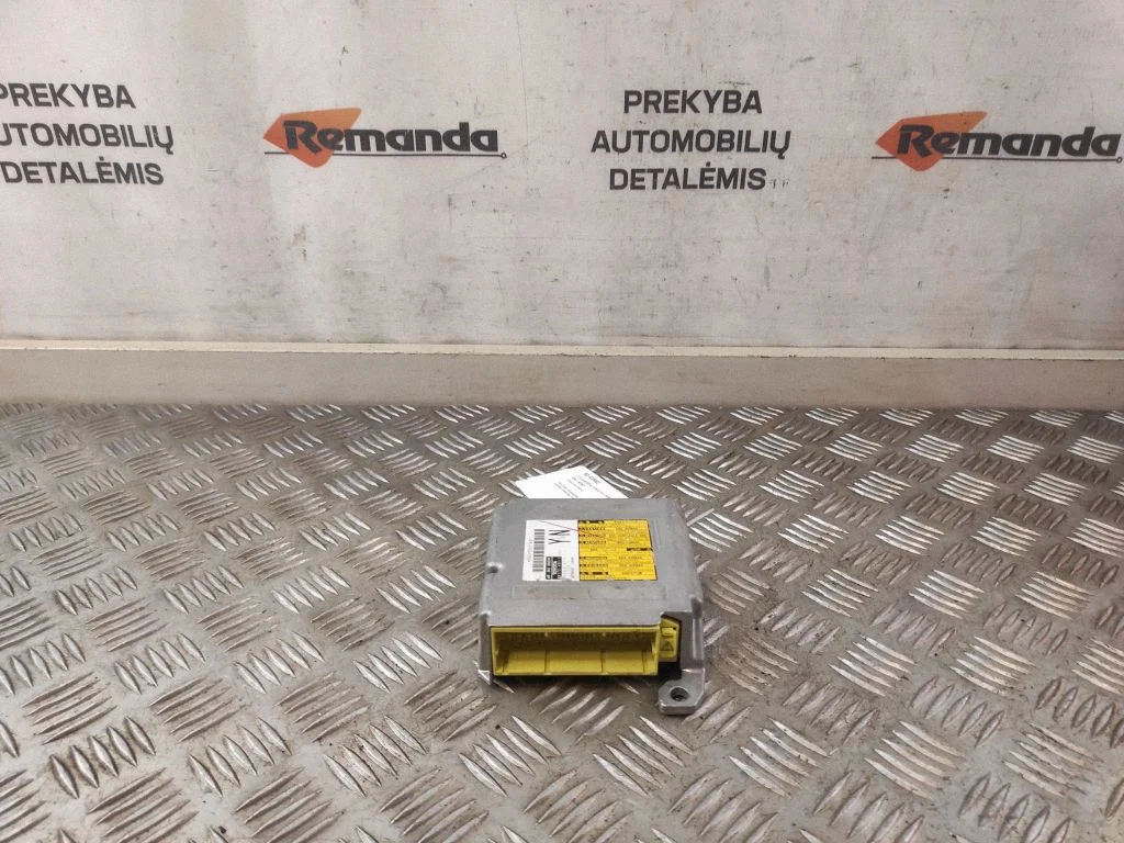 Drošības spilvenu vadības bloks 8917048610