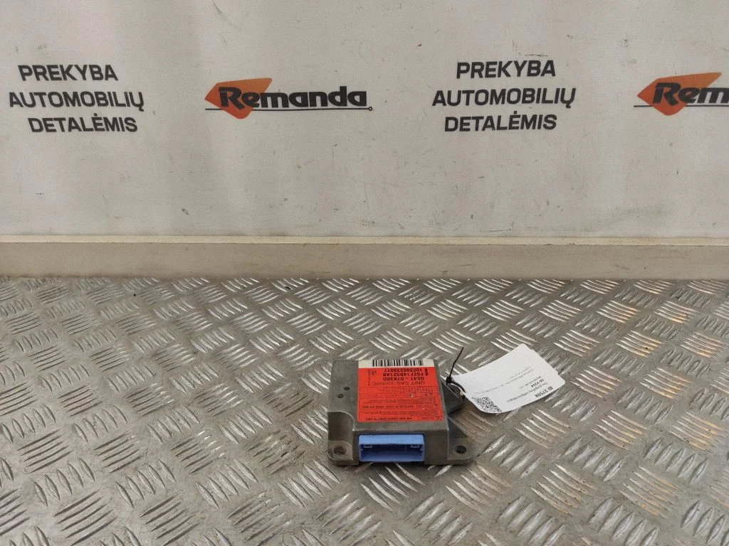 Oro pagalvių valdymo blokas