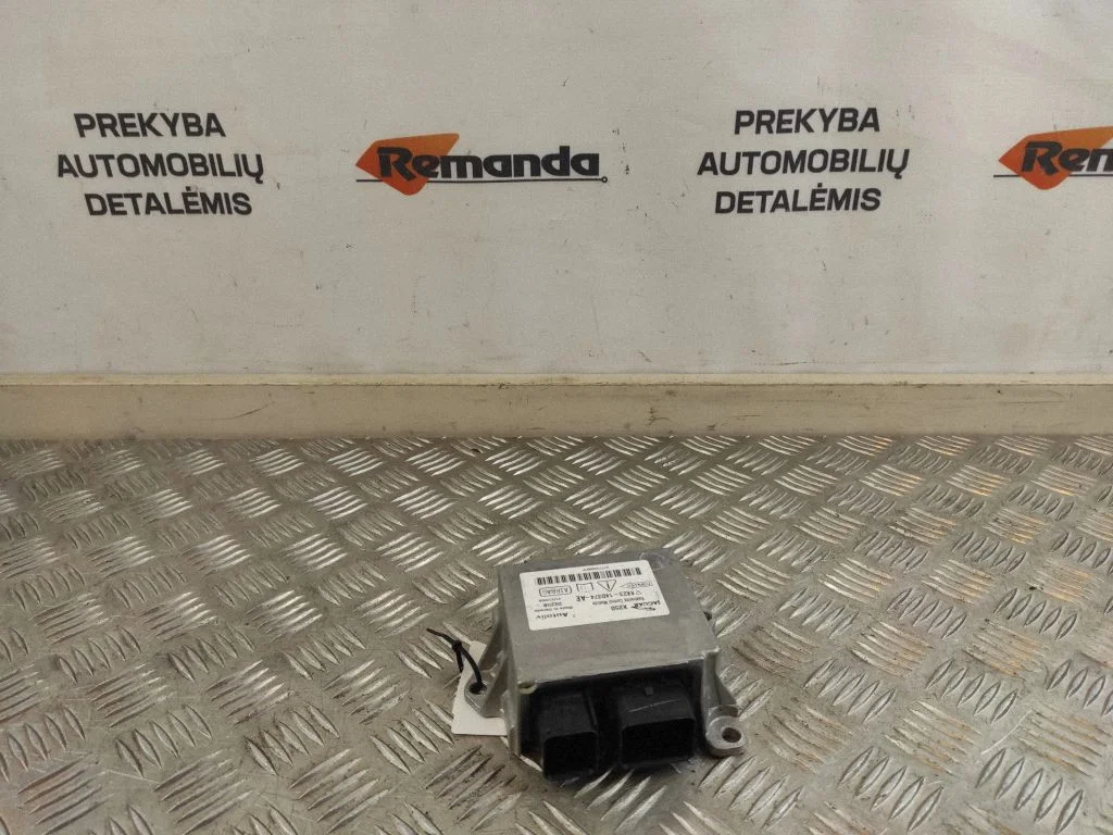 Airbag control unit/module – Jaguar XF X250 (2007-2015)
