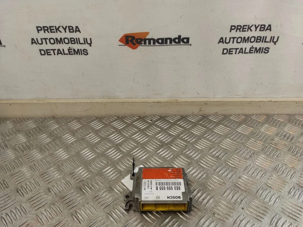 Drošības spilvenu vadības bloks 8E0959655B