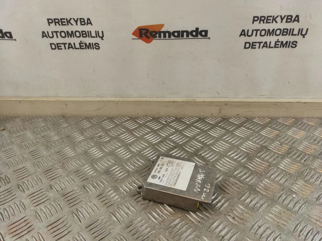 Oro pagalvių valdymo blokas