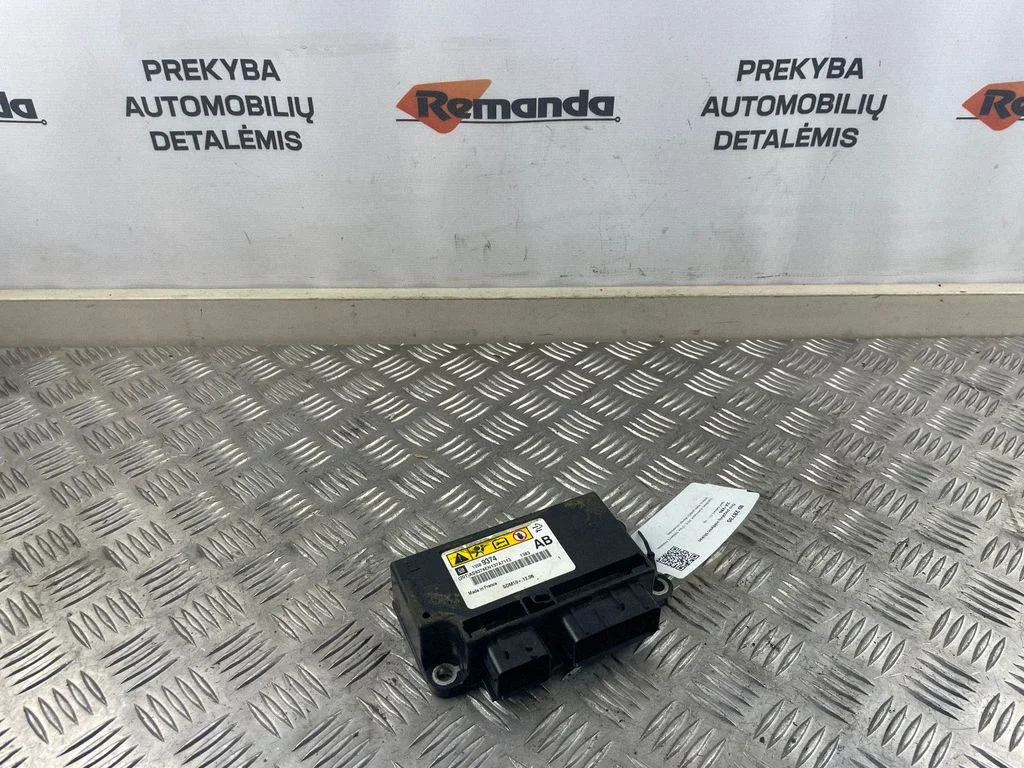 Drošības spilvenu vadības bloks – Opel Zafira C (2011-2019)