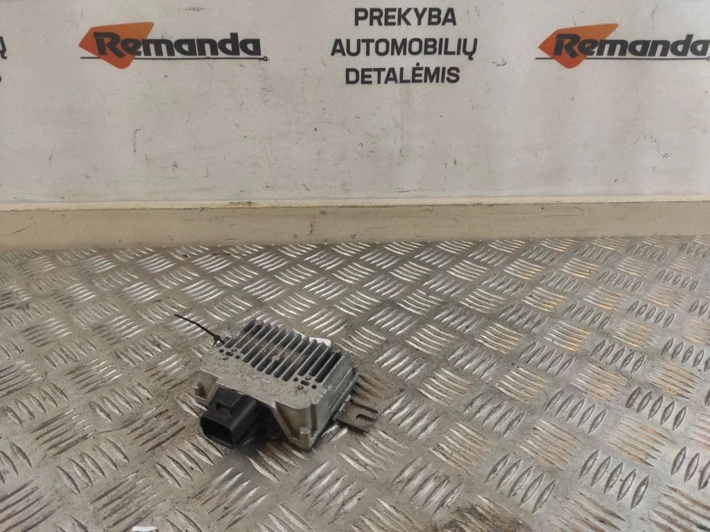 Degalų (kuro) siurblio valdymo blokas