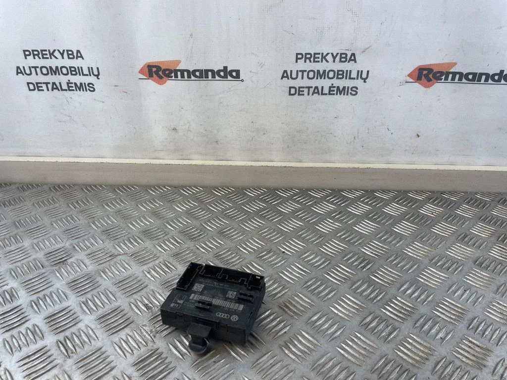 Door control unit/module – Audi A6 Allroad C6 (2006-2011)