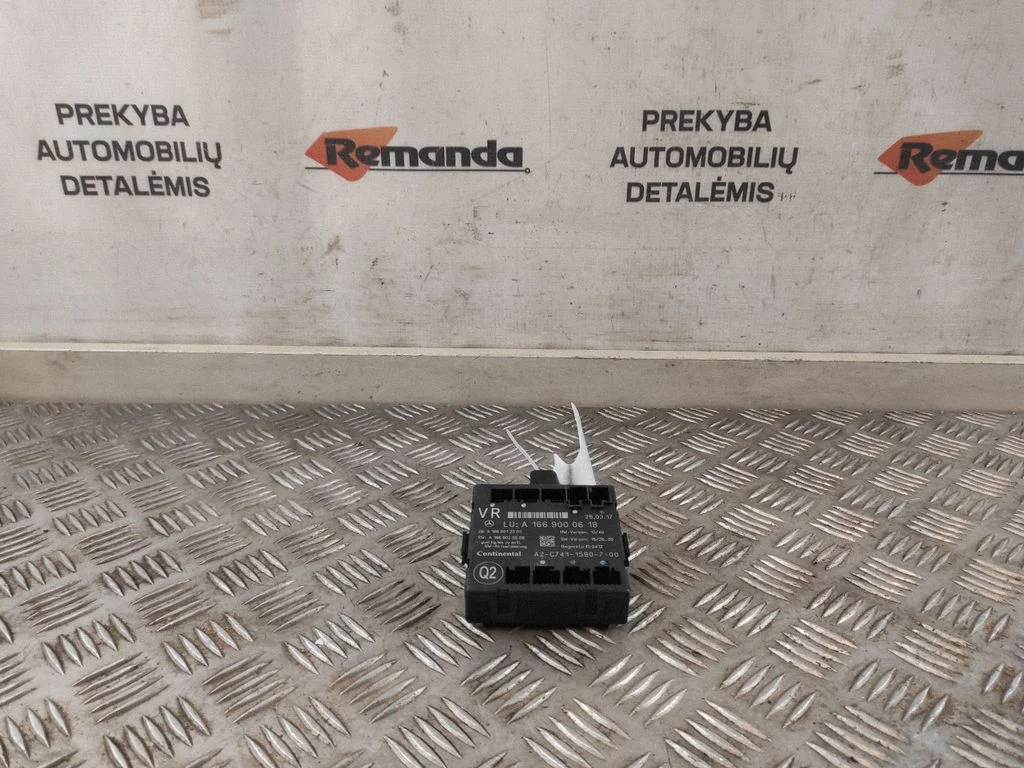 Door control unit/module – Mercedes-Benz ML-Class W166 (2012-2017)