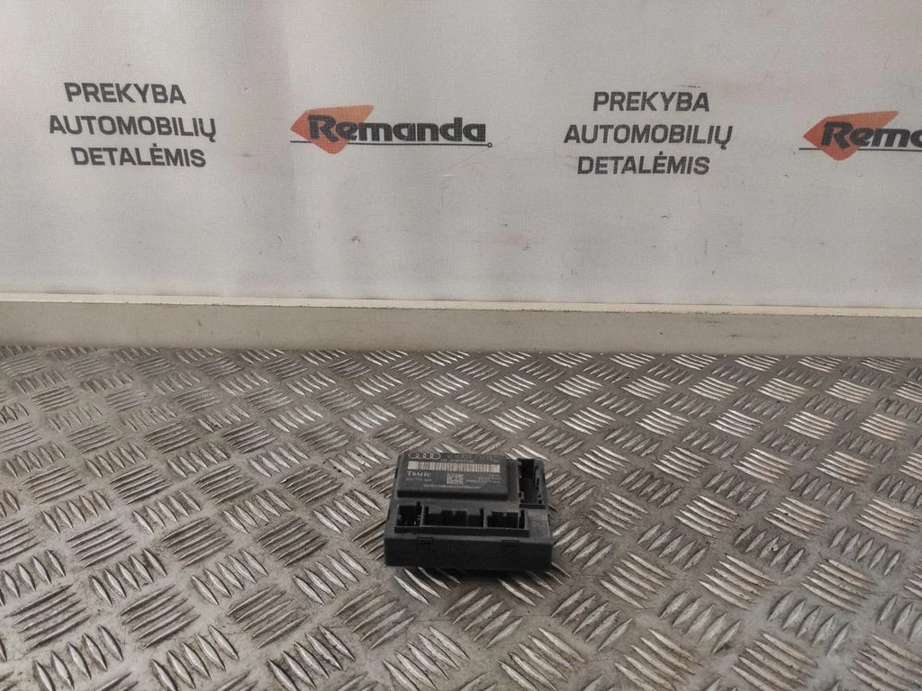 Door control unit/module – Audi A6 Allroad C6 (2006-2011)