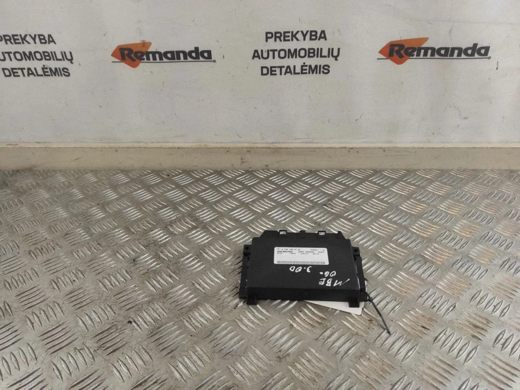 Pavarų dėžės valdymo blokas